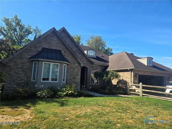 3121 County Road Ef , Swanton, OH 43558