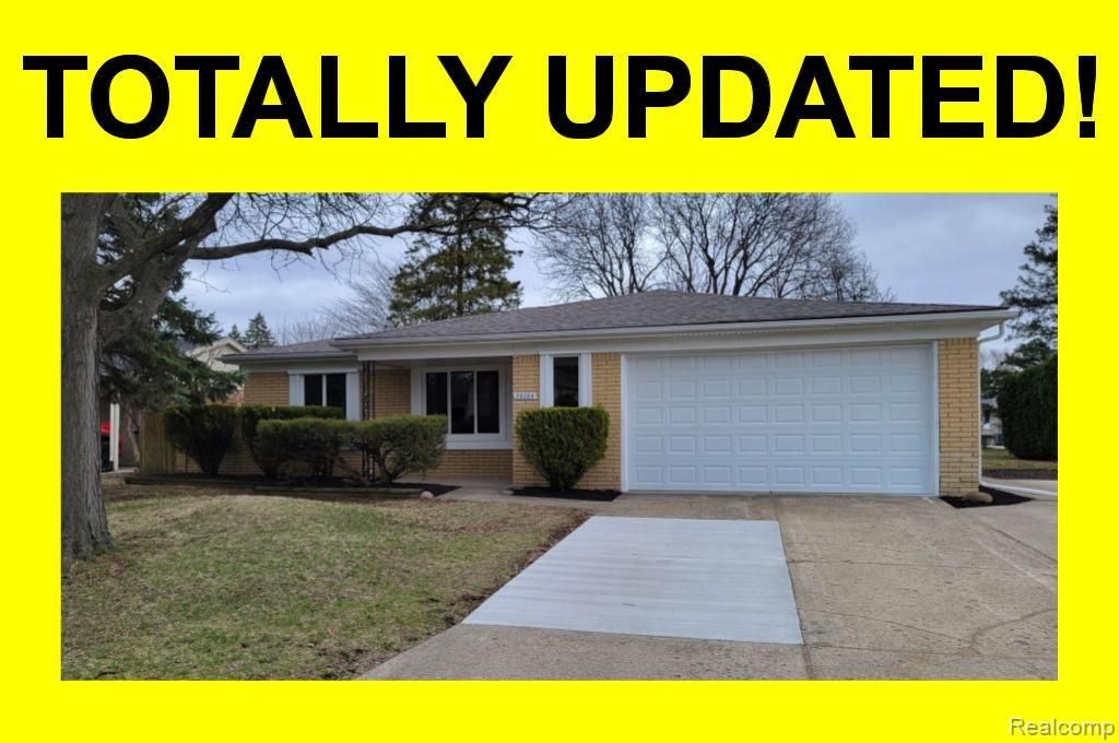 39284 Sunderland Drive, Clinton Township, MI 48038 Main Photo