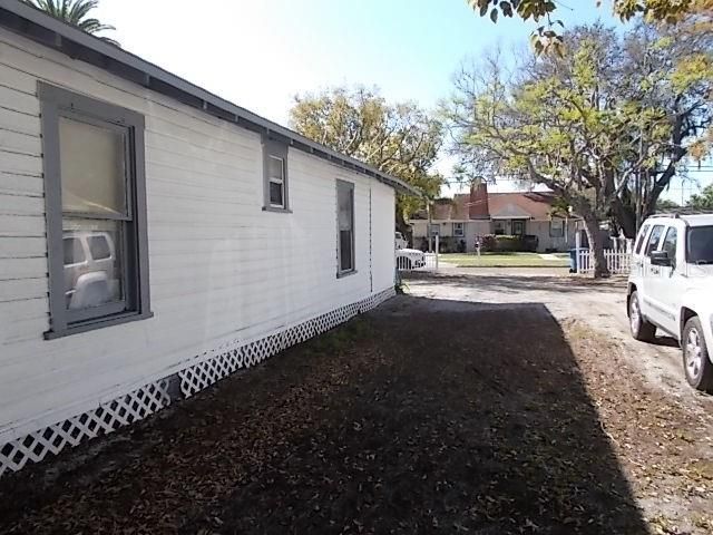 518 6th Avenue Sw, Largo, FL 33770 Photo