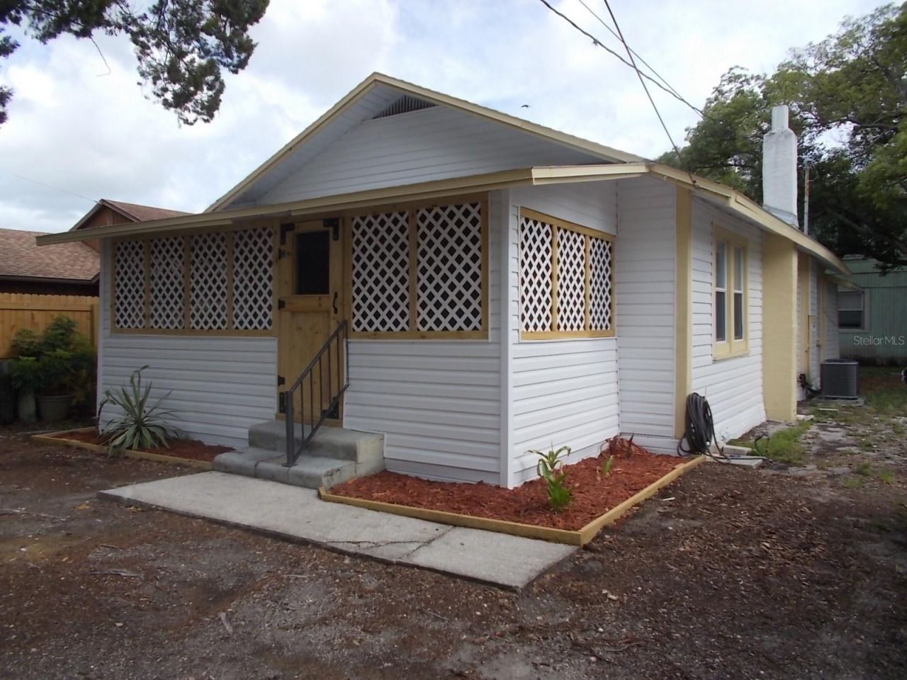 518 6th Avenue Sw, Largo, FL 33770 Photo