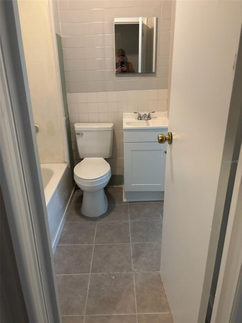 518 6th Avenue Sw, Largo, FL 33770 Photo