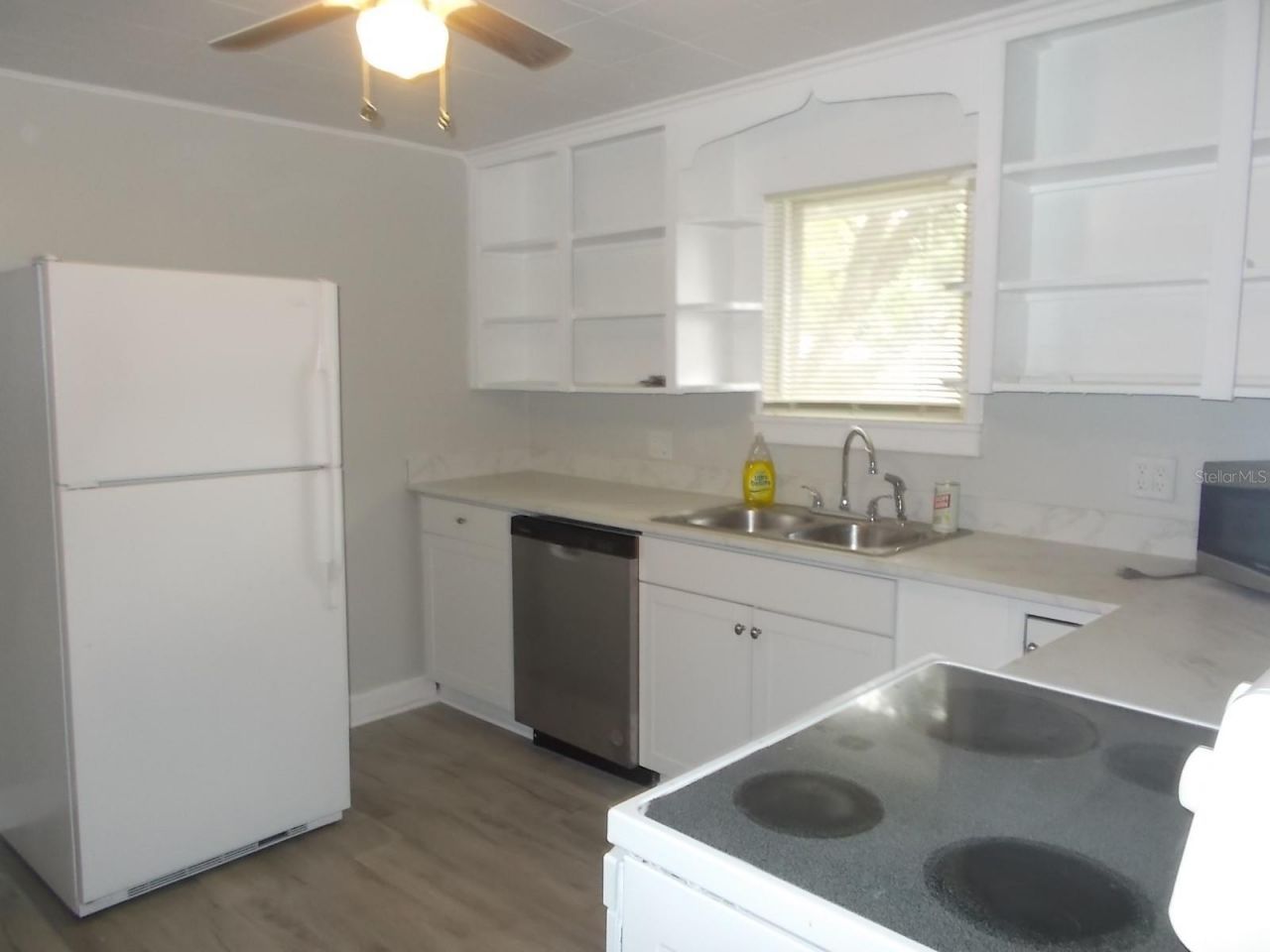 518 6th Avenue Sw, Largo, FL 33770 Photo