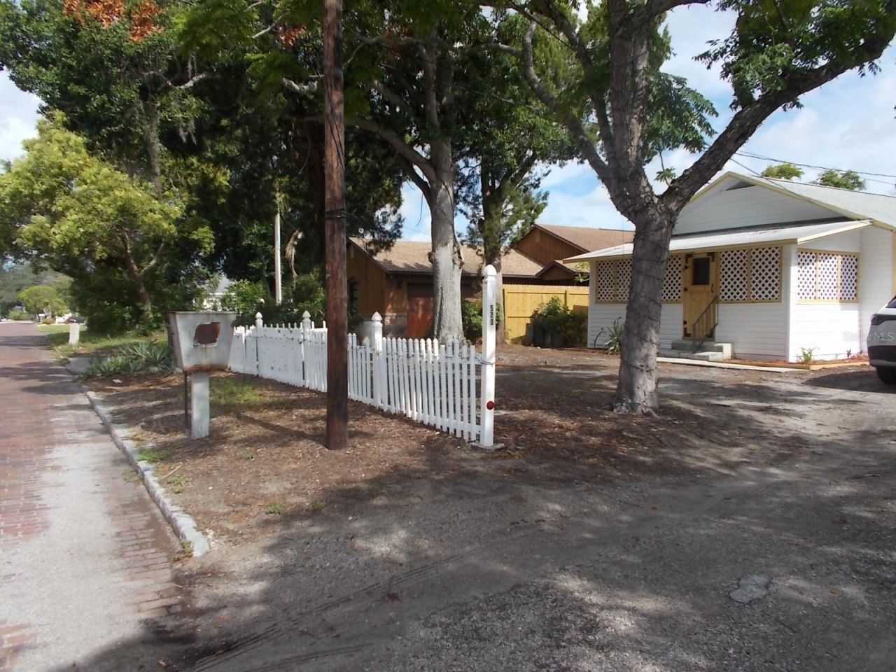 518 6th Avenue Sw, Largo, FL 33770 Photo