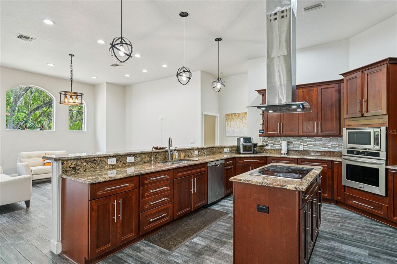 4931 Turtle Creek Trail, Oldsmar, FL 34677 Photo