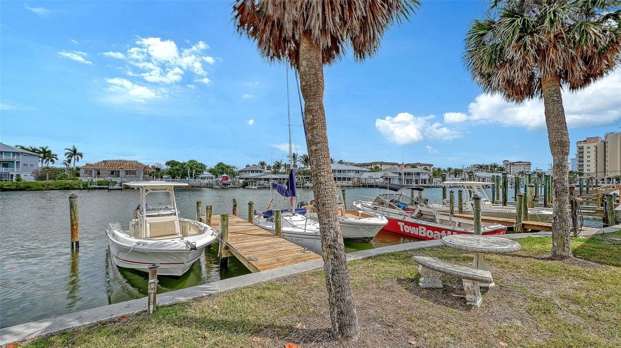 1100 Tarpon Center Drive, Unit 4B, Venice, FL 34285 Photo