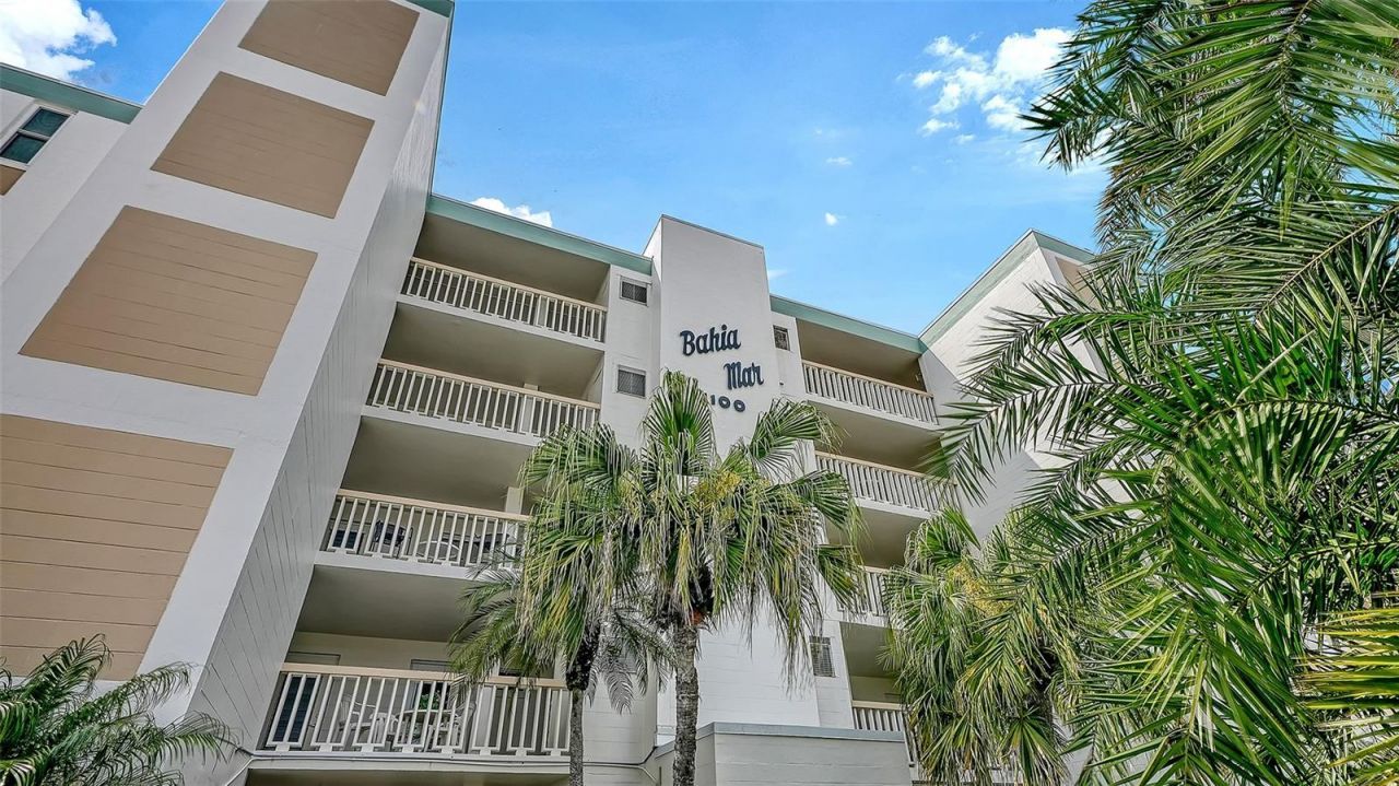1100 Tarpon Center Drive, Unit 4B, Venice, FL 34285 Photo