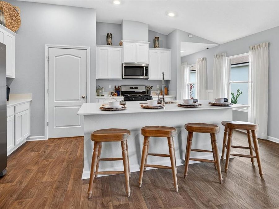Property Image 8
