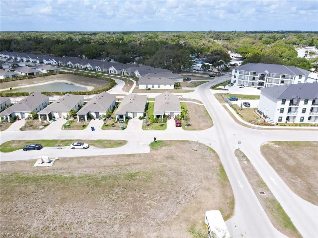 802 Friendship Cir, Labelle, FL 33935 Photo