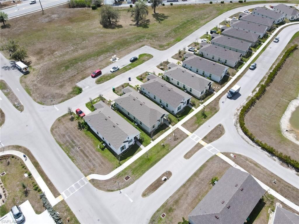 802 Friendship Cir, Labelle, FL 33935 Photo