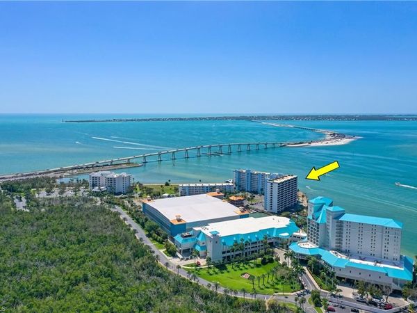 15031 Punta Rassa RD, Unit 105, FORT MYERS, FL 33908
