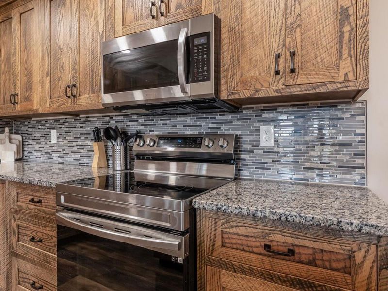 152 Fleming Drive NE, Newark, OH 43055 Photo 11