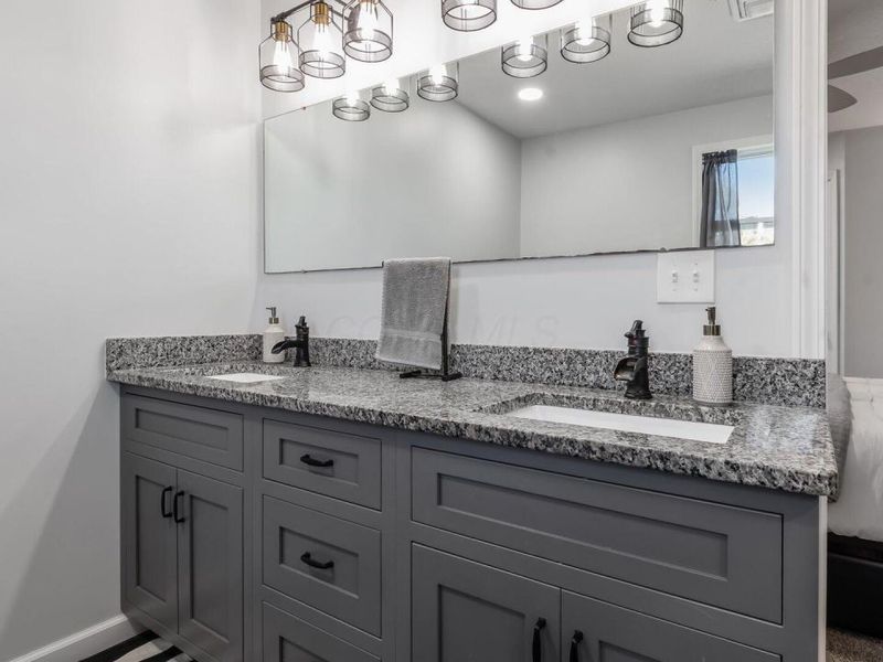 152 Fleming Drive NE, Newark, OH 43055 Photo 17