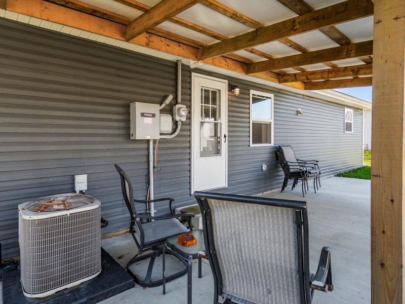 152 Fleming Drive NE, Newark, OH 43055 Photo 26