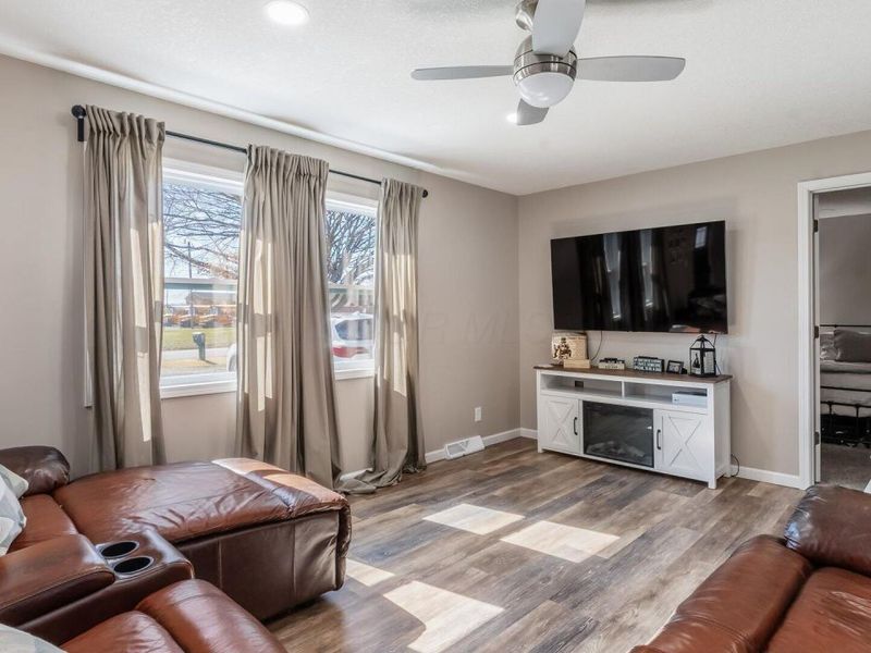 152 Fleming Drive NE, Newark, OH 43055 Photo 6