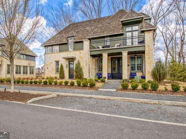 335 2nd Street, Fayetteville, GA 30214