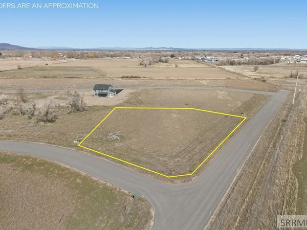 L8B8 537 n, RIGBY, ID 83442