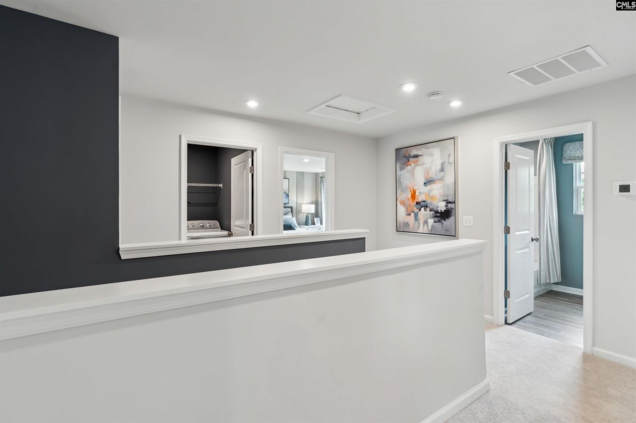 160 Kingfield Drive Photo 13