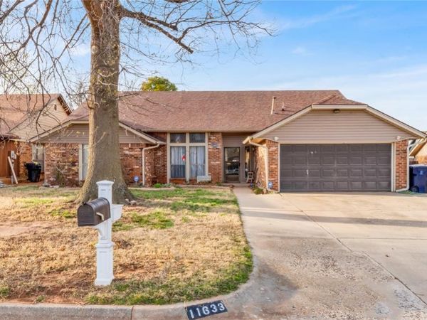 11633 SW 4th Street, Yukon, OK 73099