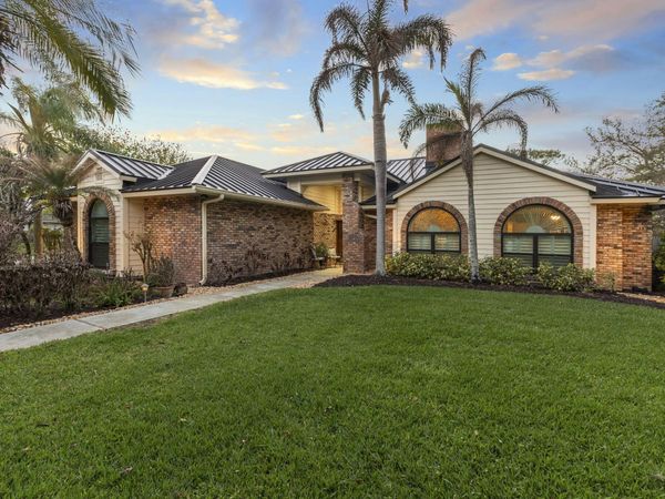 755 NE Stokes Terrace, Jensen Beach, FL 34957