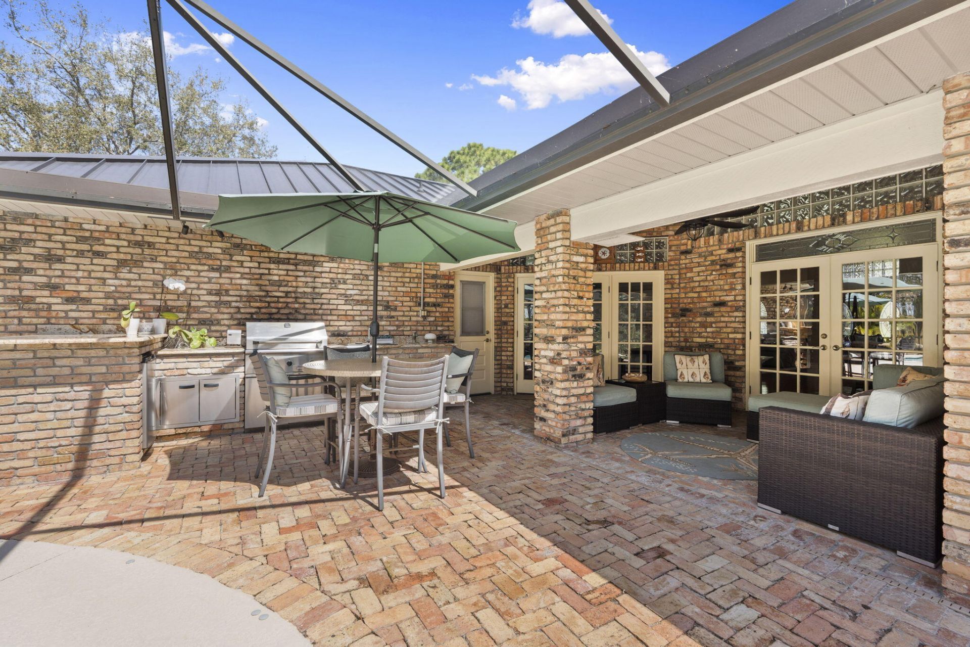 755 NE Stokes Terrace, Jensen Beach, FL 34957 Photo