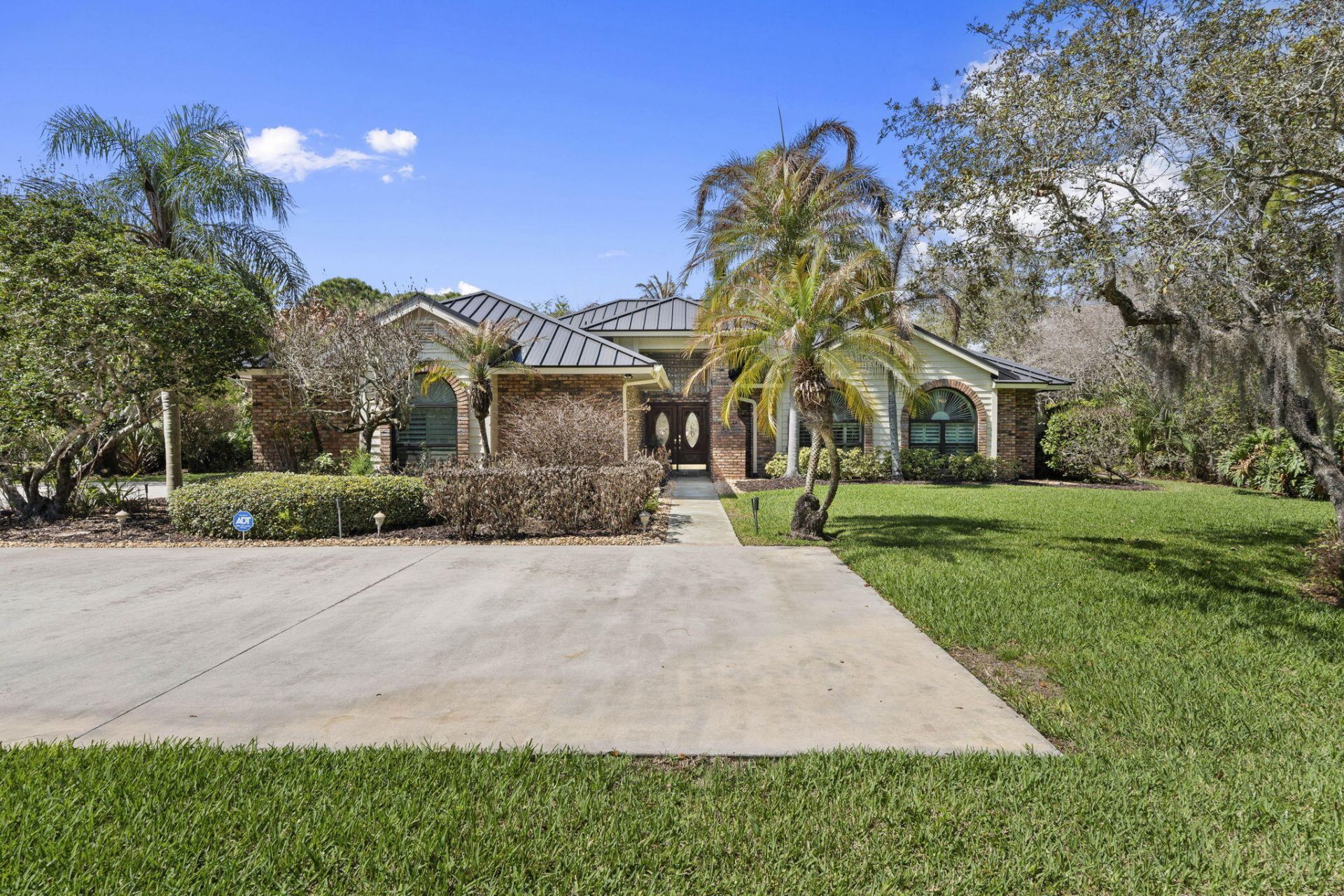 755 NE Stokes Terrace, Jensen Beach, FL 34957 Photo