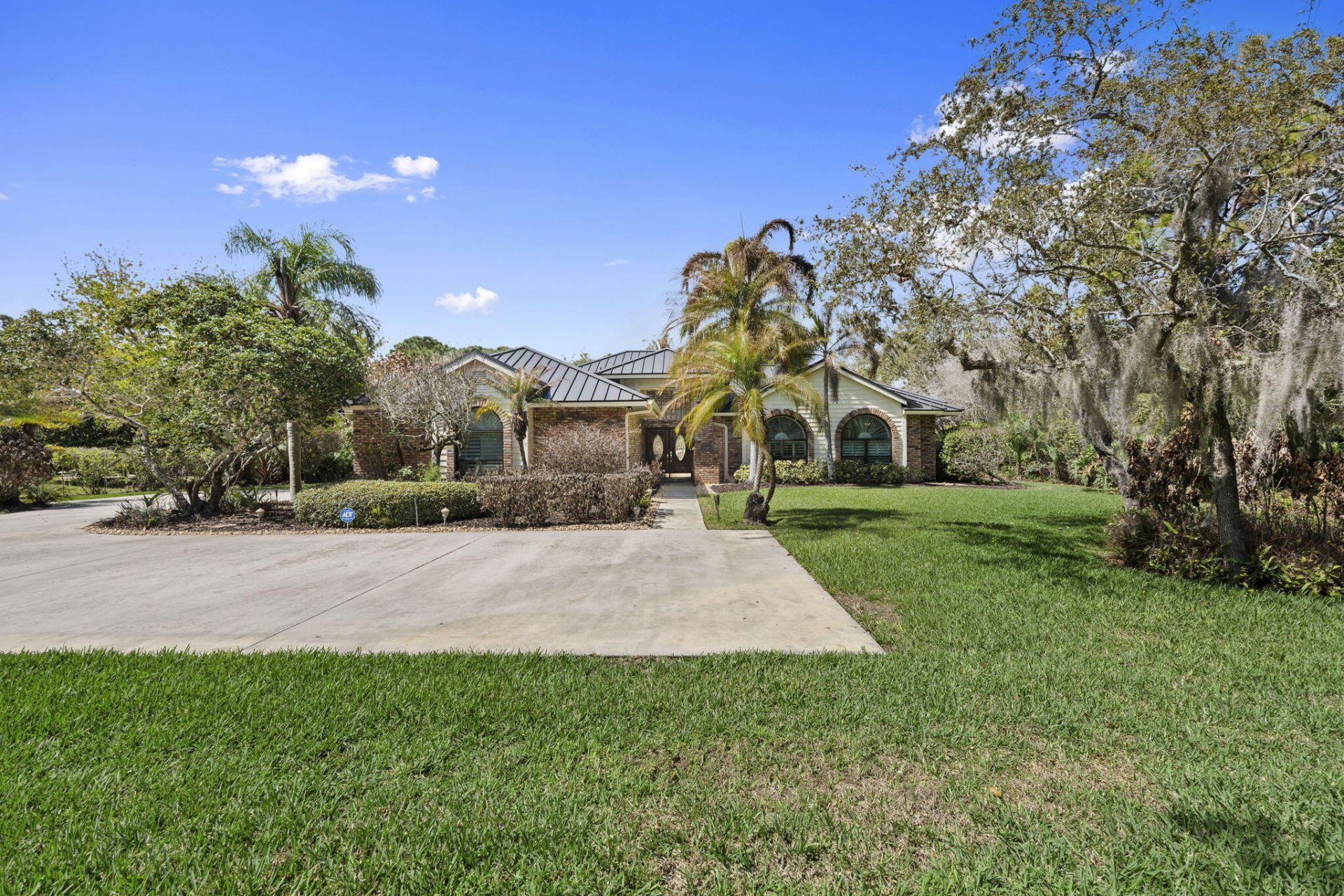 755 NE Stokes Terrace, Jensen Beach, FL 34957 Photo