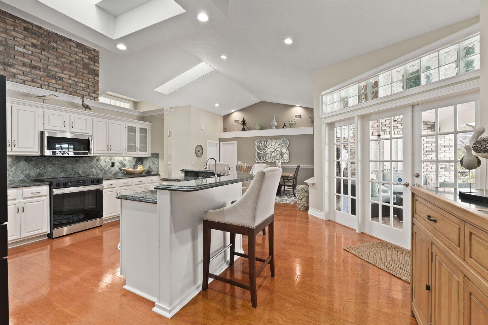 755 NE Stokes Terrace, Jensen Beach, FL 34957 Photo