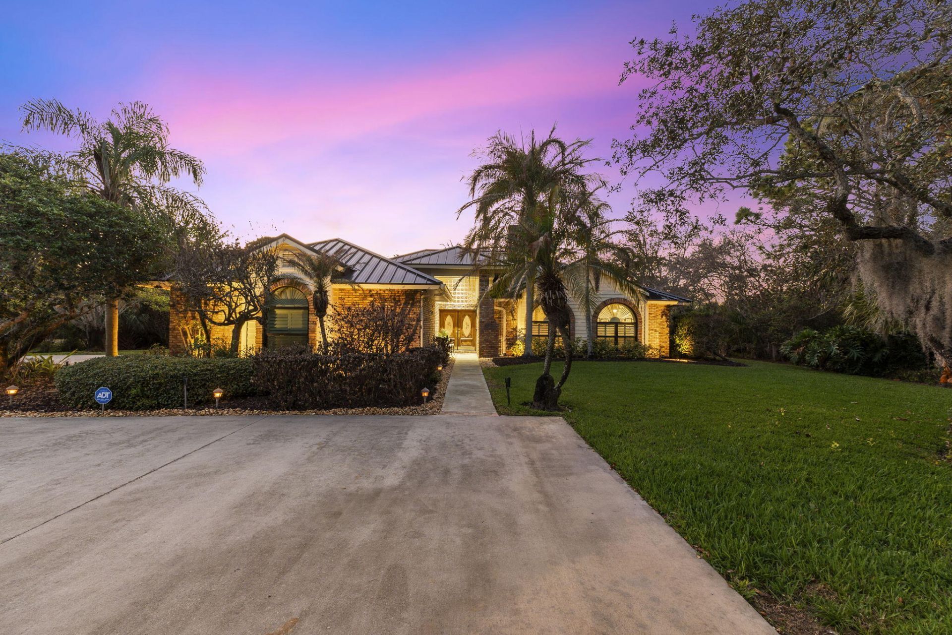 755 NE Stokes Terrace, Jensen Beach, FL 34957 Photo