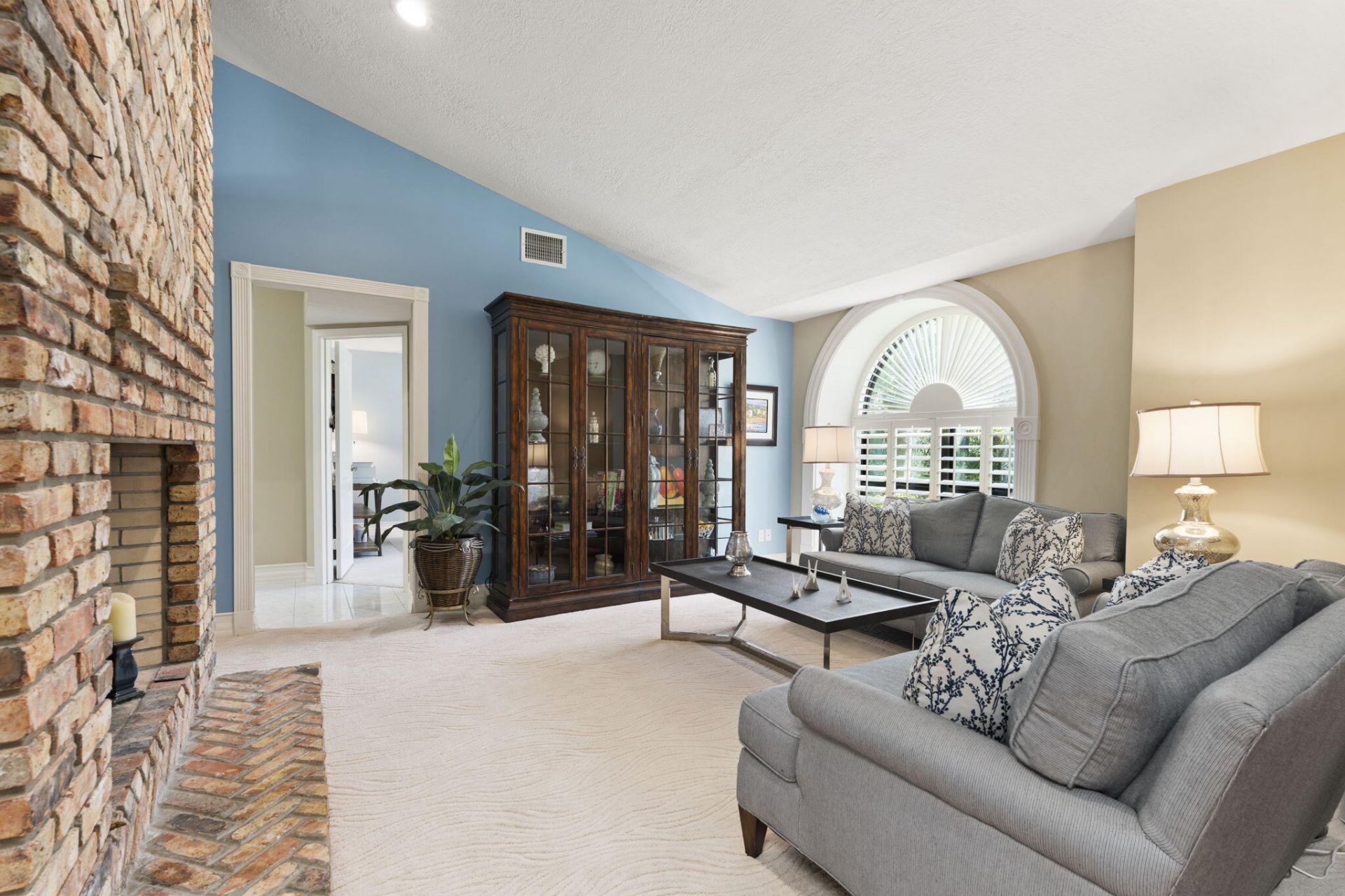 755 NE Stokes Terrace, Jensen Beach, FL 34957 Photo