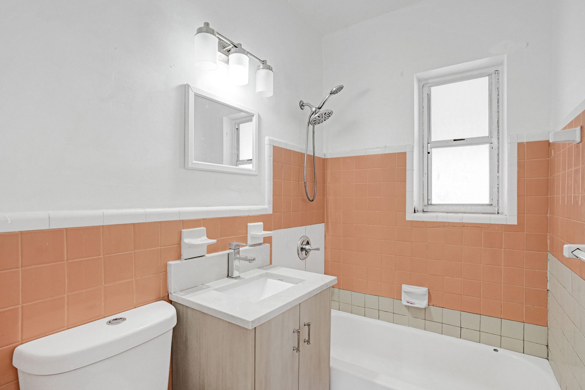 251 E 57th Street, Hialeah, FL 33013 Photo