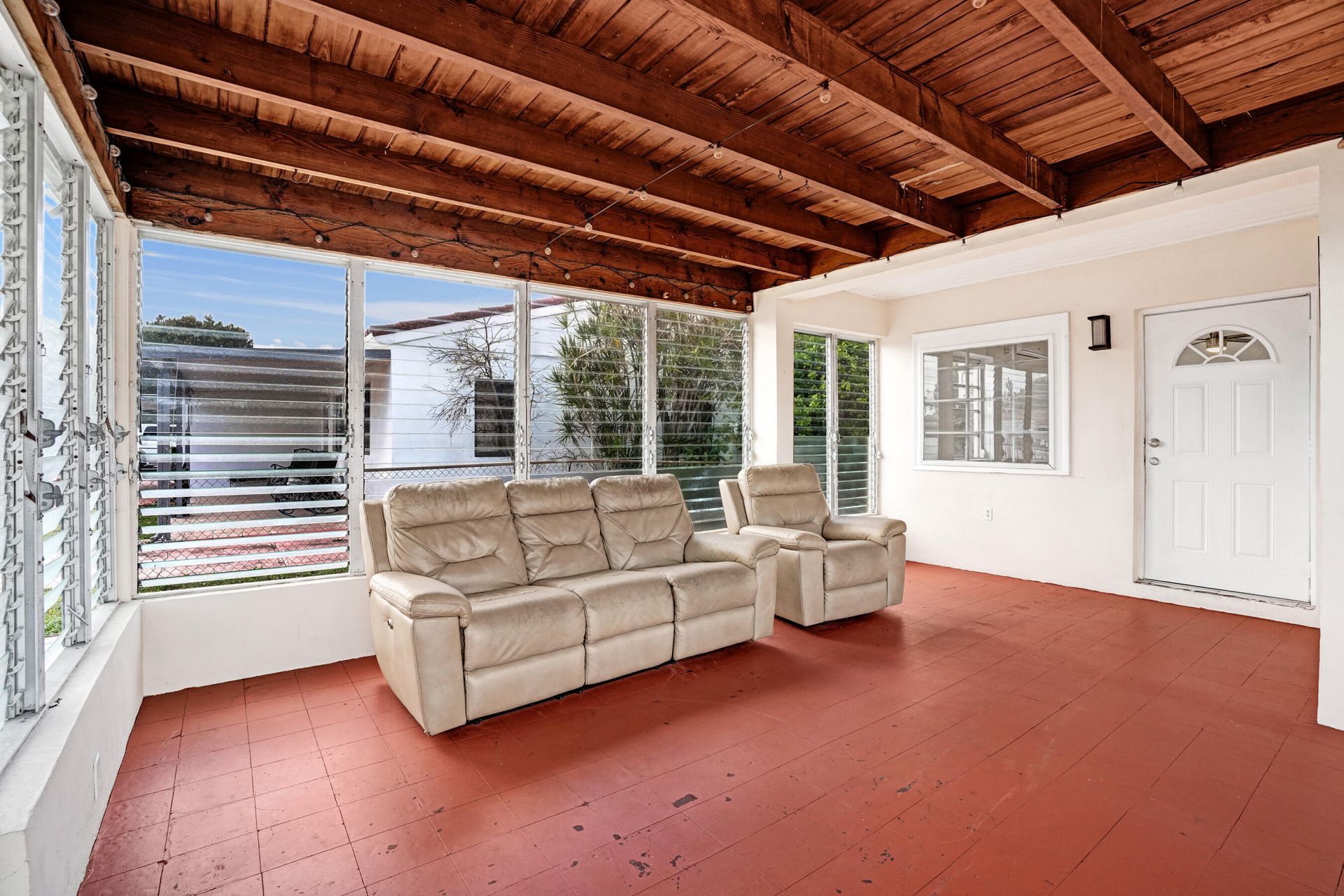 251 E 57th Street, Hialeah, FL 33013 Photo