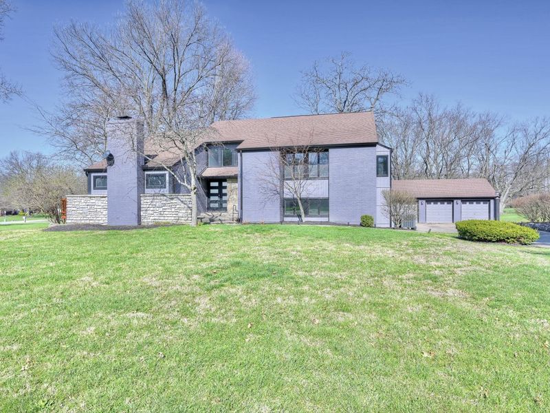 8657 Valleyview Drive, Florence, KY 41042 Photo 2