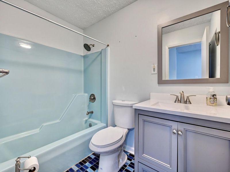 8657 Valleyview Drive, Florence, KY 41042 Photo 23