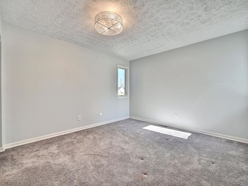 8657 Valleyview Drive, Florence, KY 41042 Photo 24