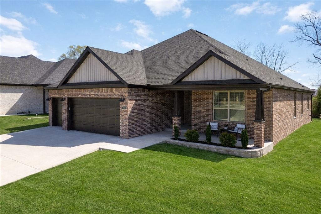 721 Harbison Street, Bentonville, AR 72713 Main Photo