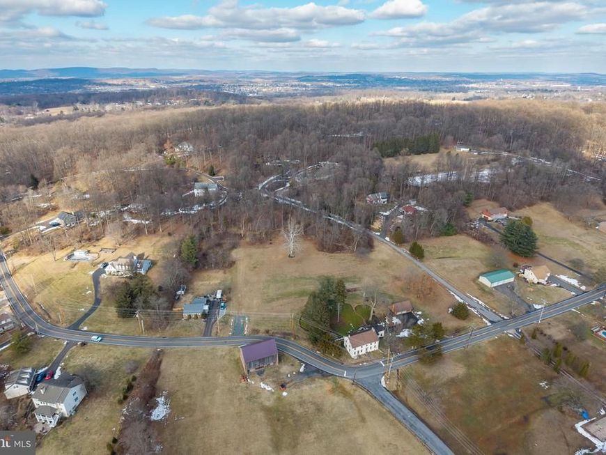 1615 Saint Peters Road, Pottstown, PA 19465 Main Photo