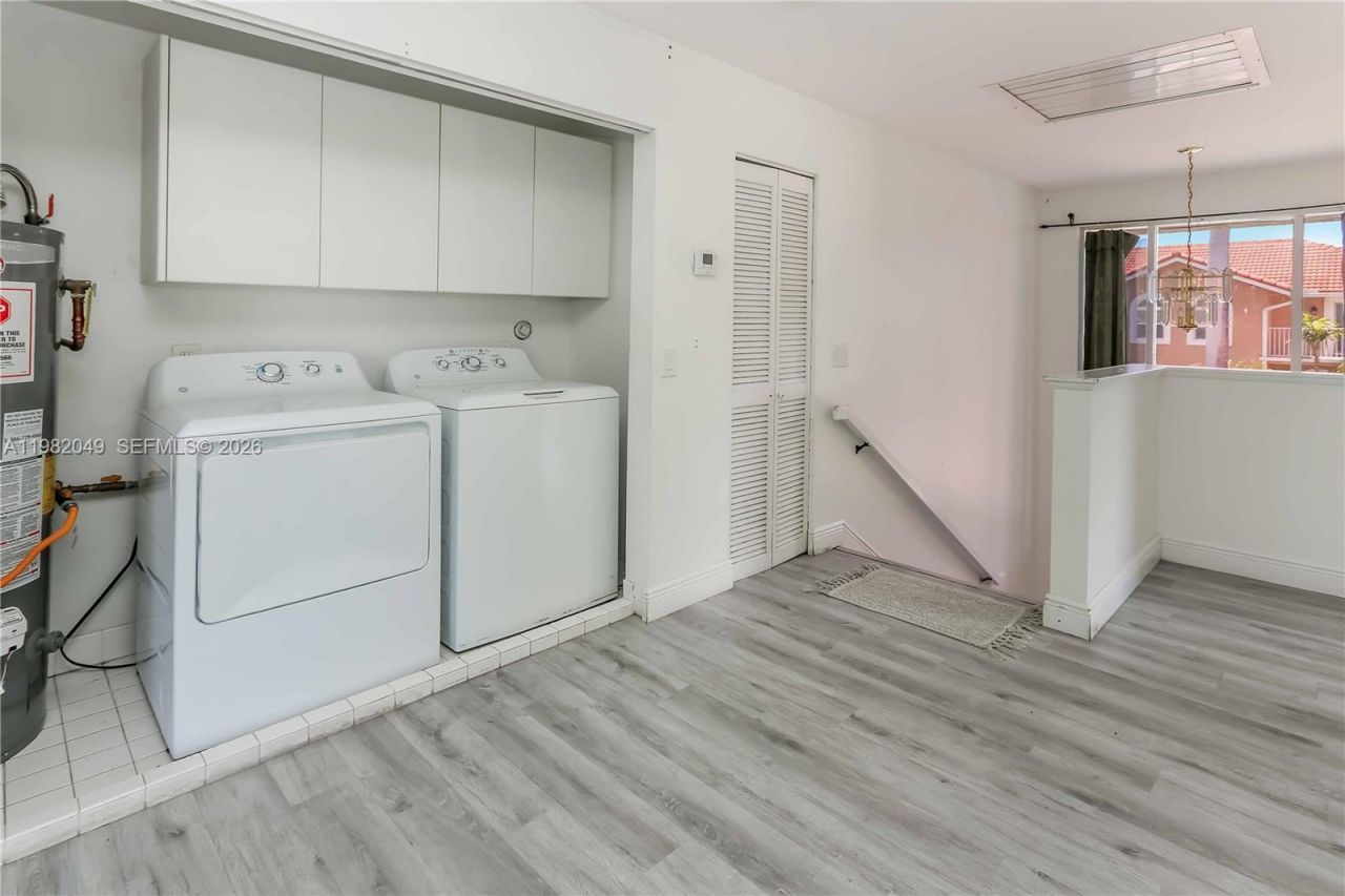 851 N 11th Ave, Hollywood, FL 33019 Photo
