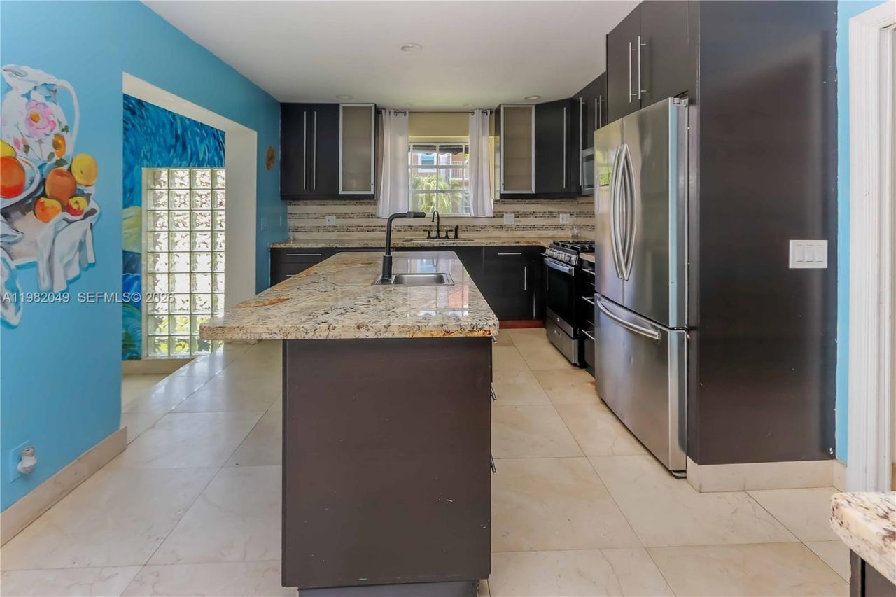 851 N 11th Ave, Hollywood, FL 33019 Photo