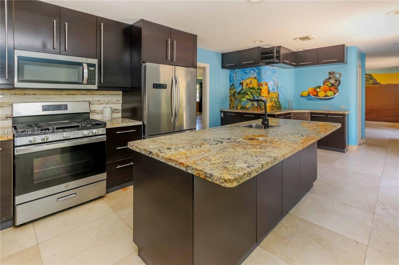 851 N 11th Ave, Hollywood, FL 33019 Photo