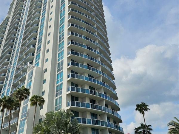 1945 S Ocean Dr , Unit 807, Hallandale Beach, FL 33009