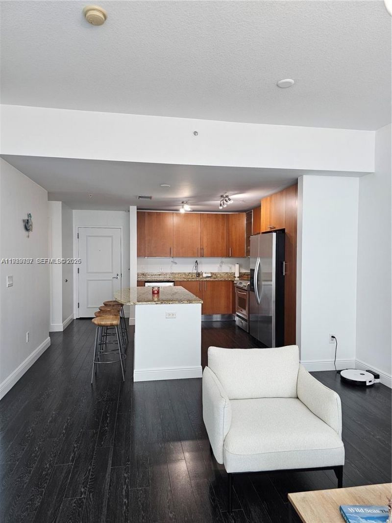 1945 S Ocean Dr , Unit 807, Hallandale Beach, FL 33009 Photo