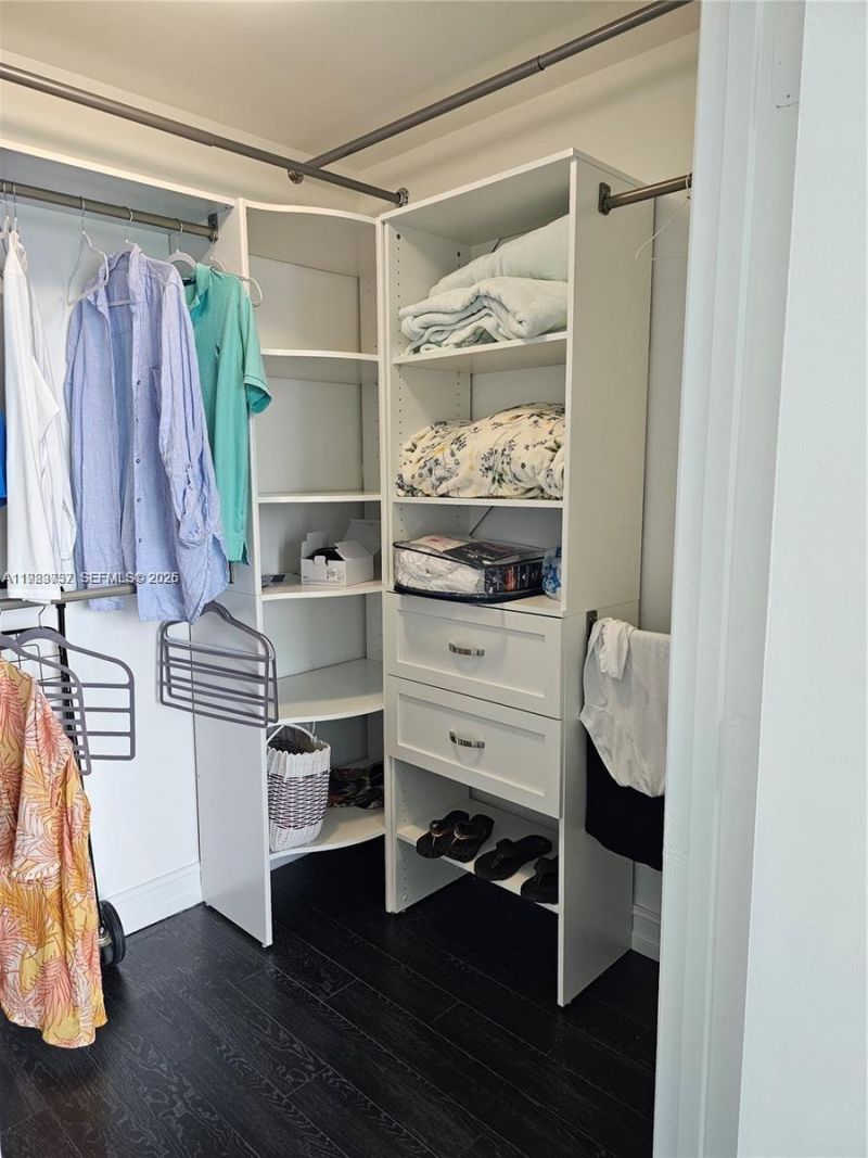 1945 S Ocean Dr , Unit 807, Hallandale Beach, FL 33009 Photo