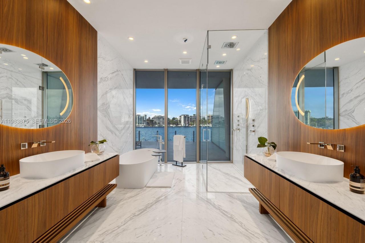 5 Grove Isle Dr, Unit L205, Miami, FL 33133 Photo