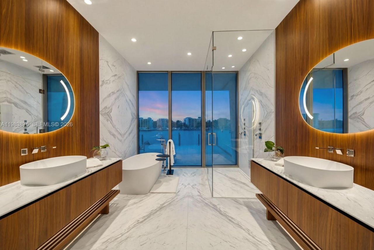 5 Grove Isle Dr, Unit L205, Miami, FL 33133 Photo