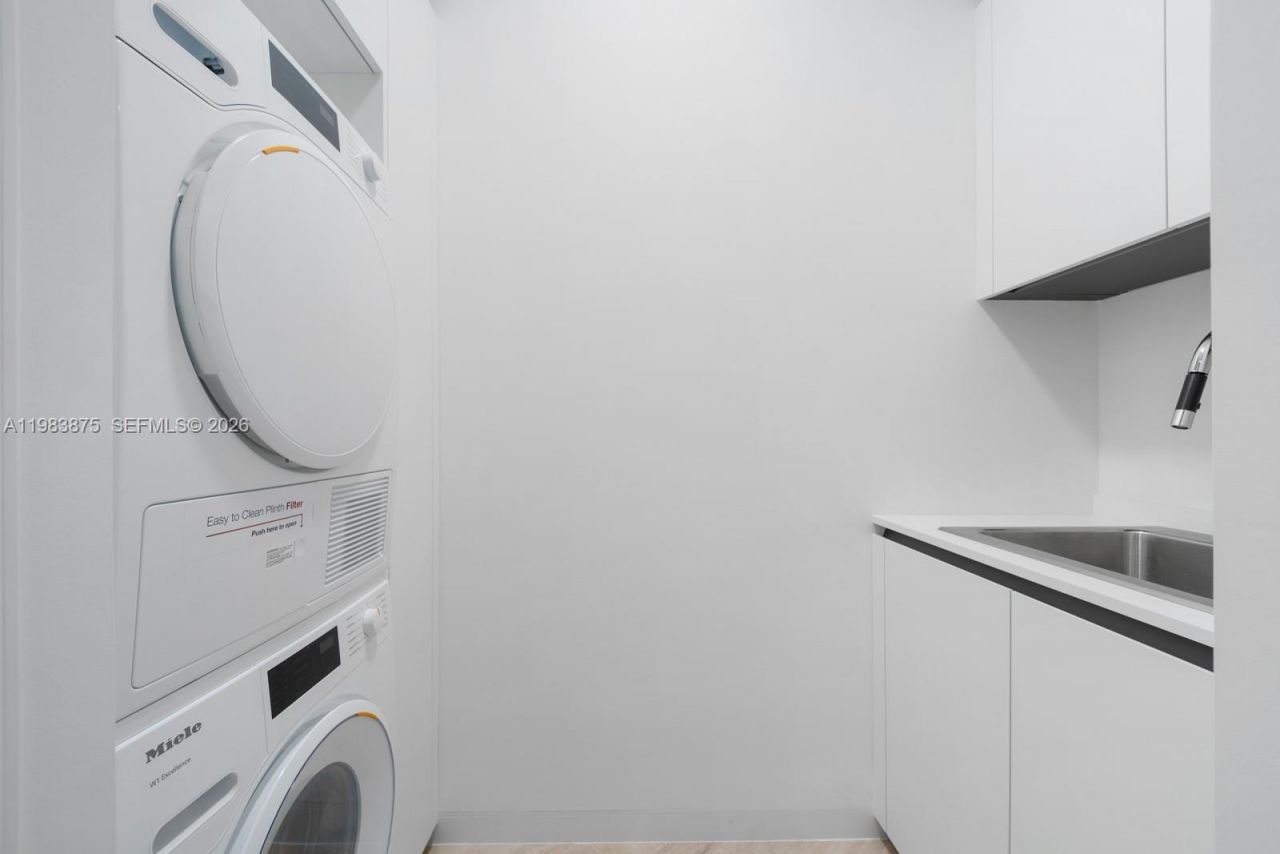 5 Grove Isle Dr, Unit L205, Miami, FL 33133 Photo