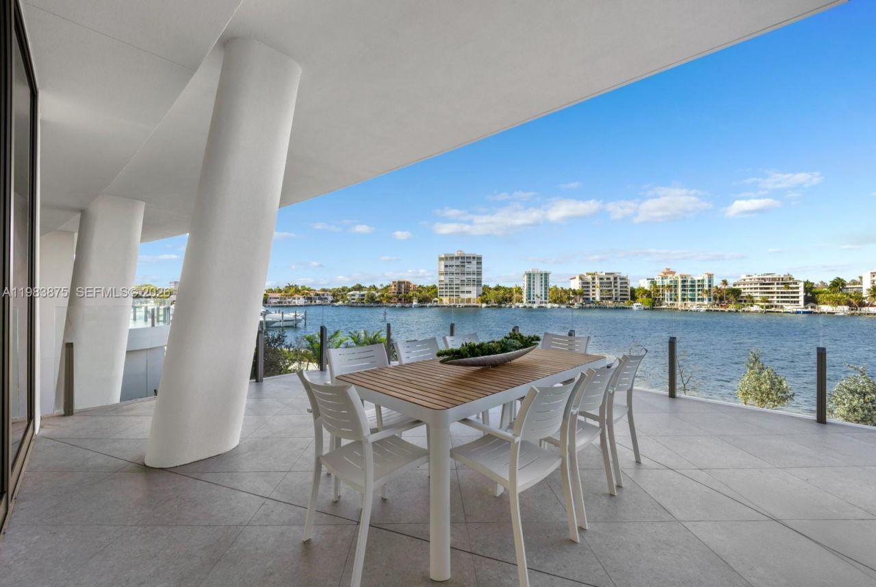 5 Grove Isle Dr, Unit L205, Miami, FL 33133 Photo