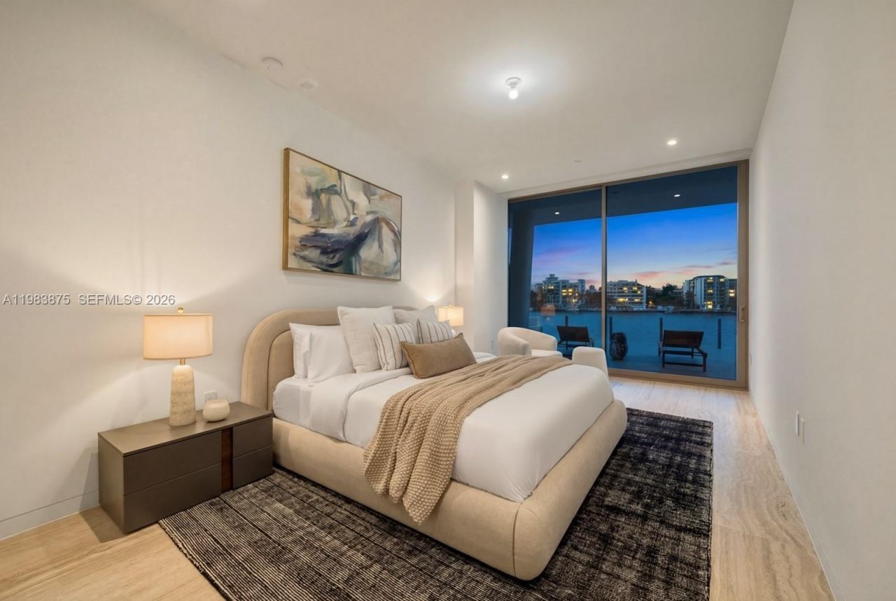 5 Grove Isle Dr, Unit L205, Miami, FL 33133 Photo