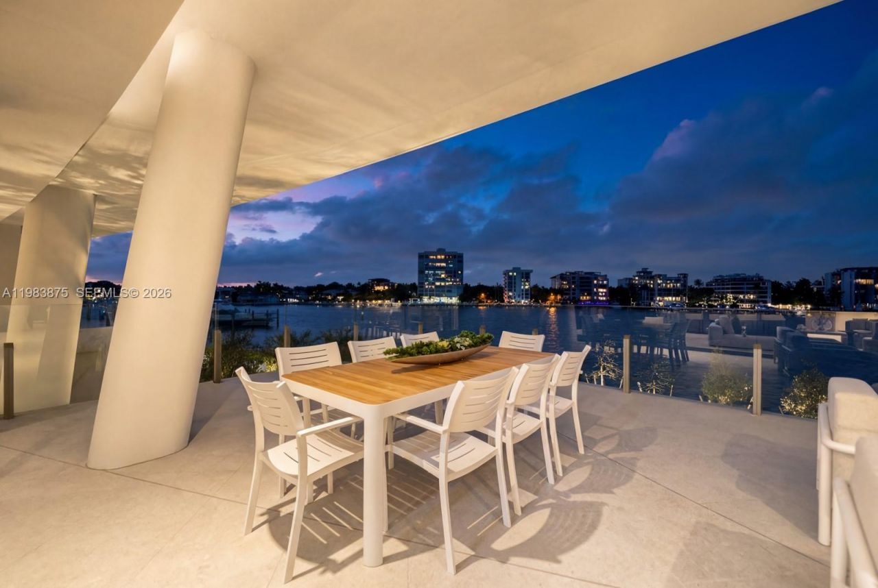 5 Grove Isle Dr, Unit L205, Miami, FL 33133 Photo