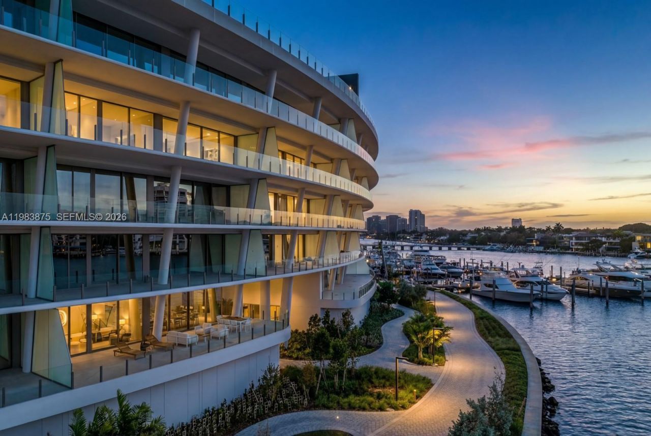 5 Grove Isle Dr, Unit L205, Miami, FL 33133 Photo