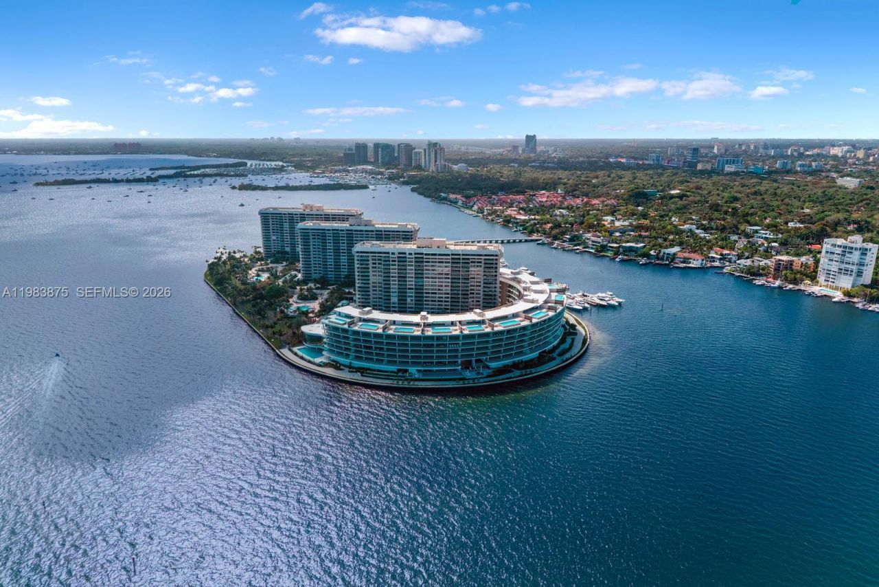 5 Grove Isle Dr, Unit L205, Miami, FL 33133 Photo